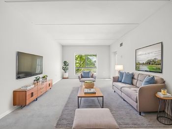 14 Heron St