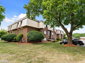 5 Hallmark Gardens