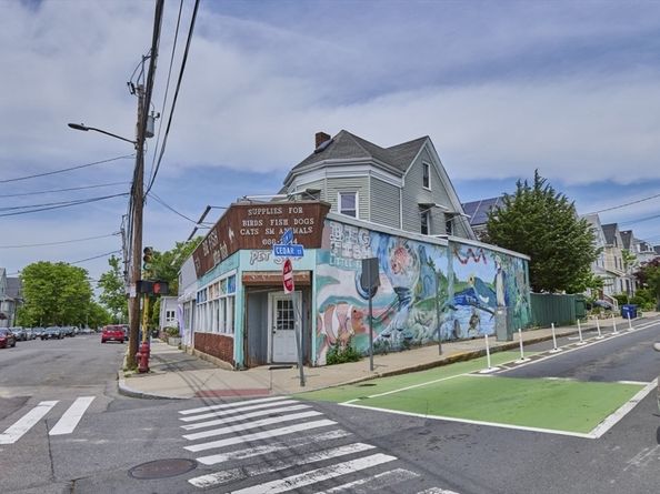 55 Elm St, Somerville MA 02144