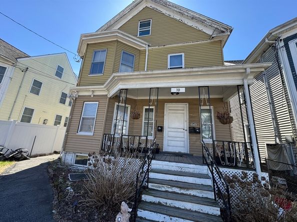 10 School St, Boston MA 02124