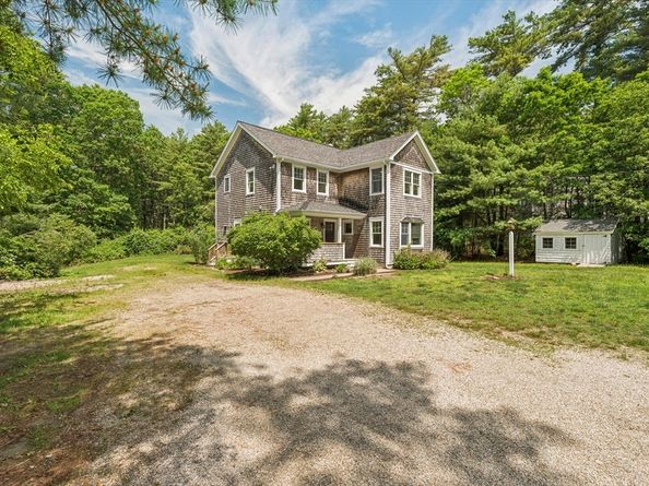 23 Crystal Spring Road, Mattapoisett MA 02739