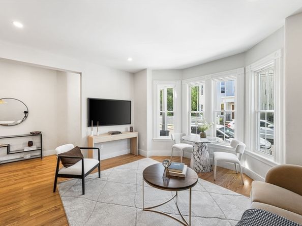 14 Harbor View Street 1, Boston MA 02125
