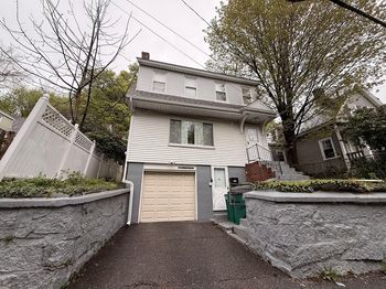 18 Pleasant St