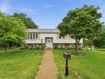 35 Purdue Dr