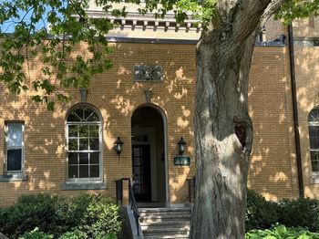 60 E Glen Rd