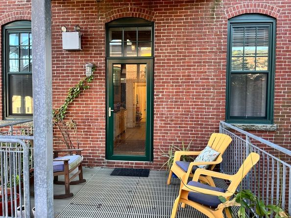 60 Dudley 25, Chelsea MA 02150