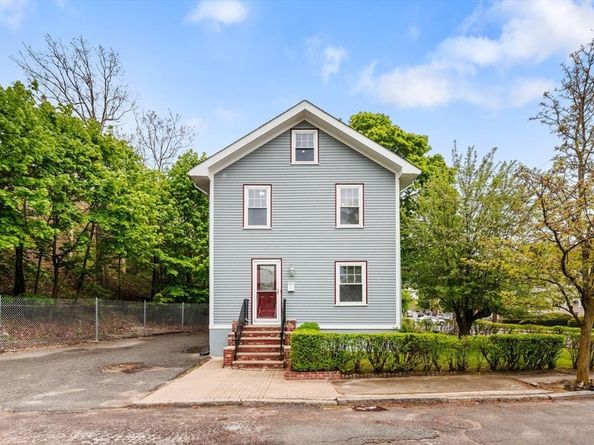 1 Newport Ave, Medford MA 02155