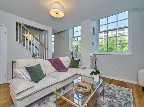 106 13th Street 327, Boston MA 02129