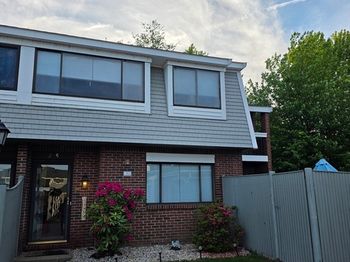 206 Greenbrook Dr