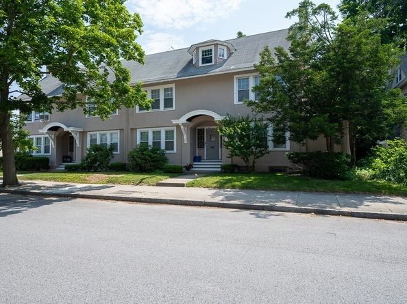 14-16 Dean St, Worcester MA 01609