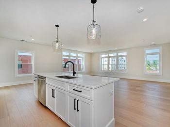 62 Foundry St