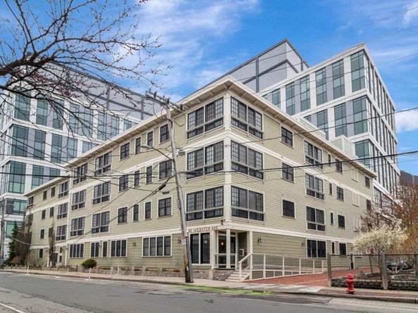 80 Webster Ave 1D, Somerville MA 02143