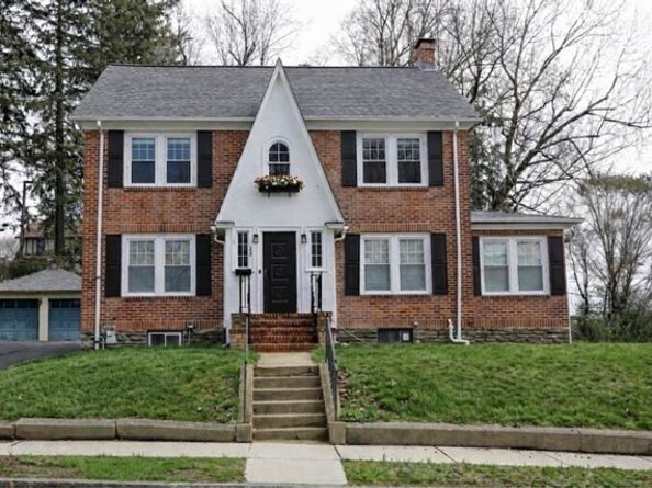 22 Longfellow Rd, Worcester MA 01602