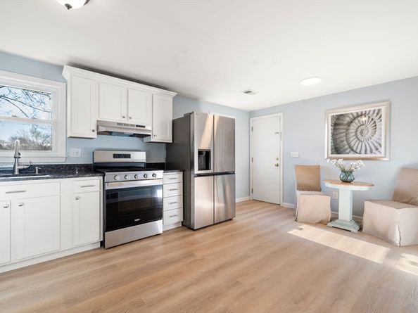 12 Parker Drive, Wareham MA 02571