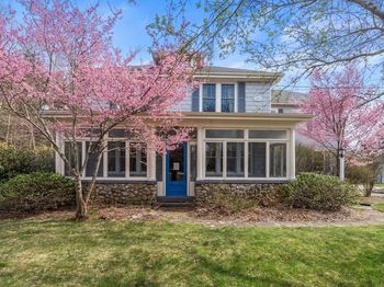 58 Hartford St