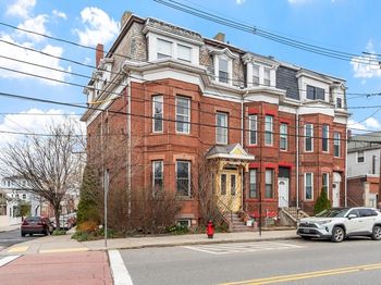 126 Washington Ave