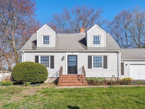 43 3rd St, Norwood MA 02062