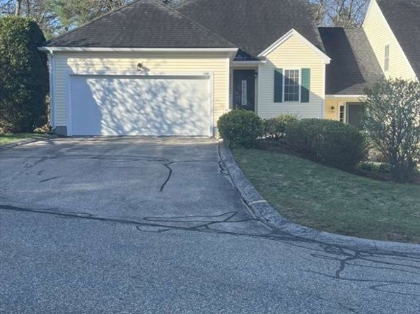 14 Millers Way D, Sutton MA 01590