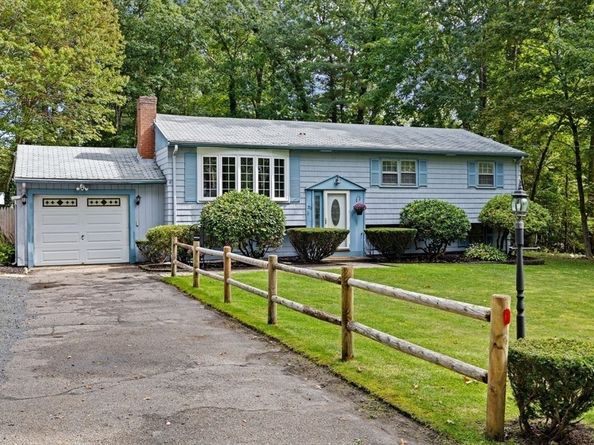 276 Woodland Drive, Hanover MA 02339