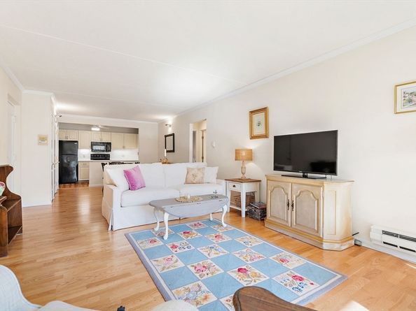 100 Lexington St A2, Belmont MA 02478