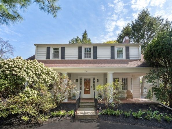 38 Wachusett Rd, Newton MA 02467