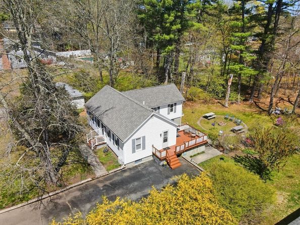 234 Allen Rd, Billerica MA 01821