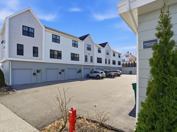 7 Water Street 7, Plymouth MA 02360