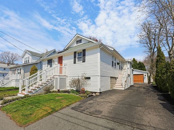 16 Coolidge Ave, Braintree MA 02184