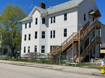 2 Stevens Rd