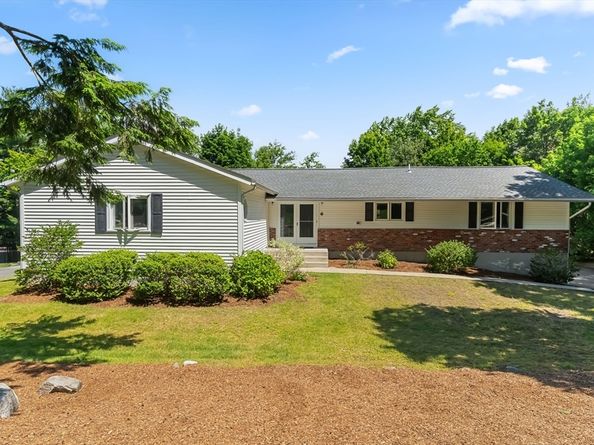 6 Bryant Ave, Shrewsbury MA 01545