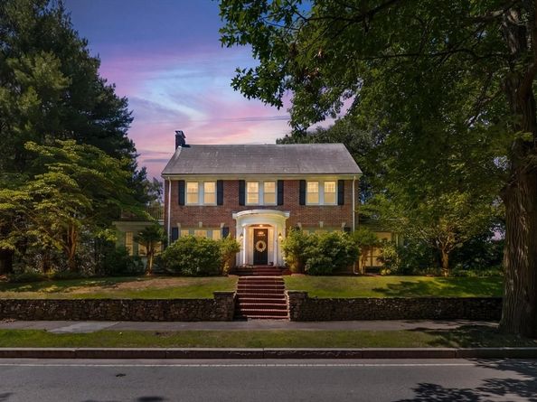 114 South Border Road, Medford MA 02155