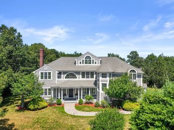 7 Sea Fox Lane