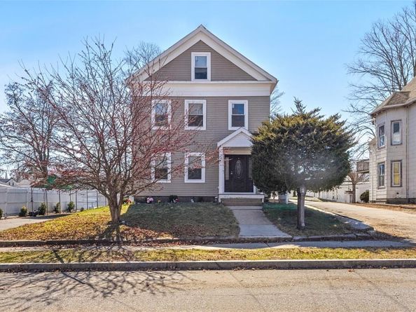 24 Summer St, Westborough MA 01581