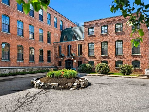 71 Princeton St 213, Chelmsford MA 01863