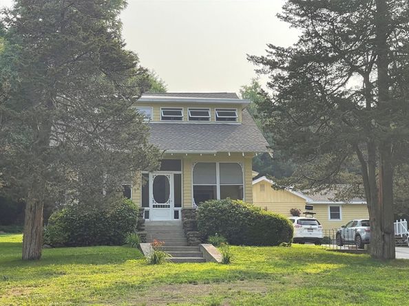 733 Pleasant St, Marlborough MA 01752