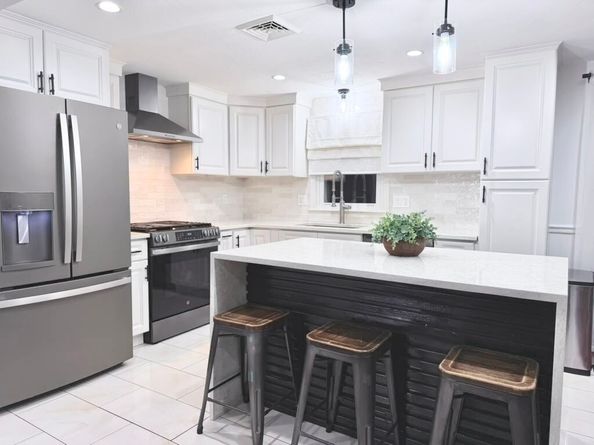 15 Sycamore Street, Millbury MA 01527