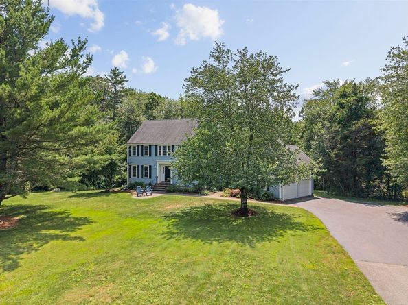 85 York St, Canton MA 02021