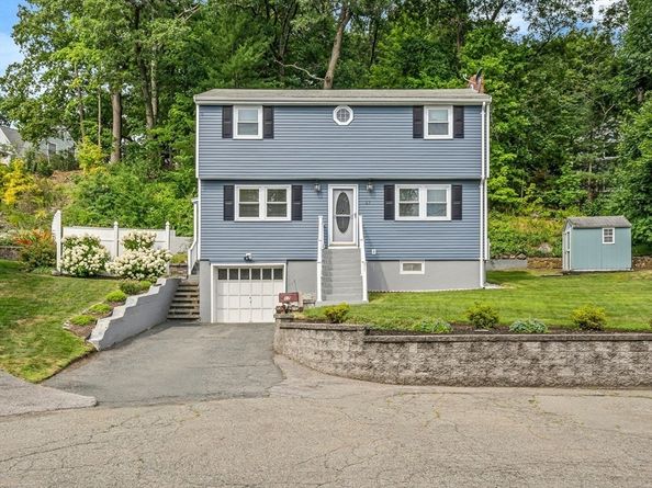 17 Dale Cir., Waltham MA 02451