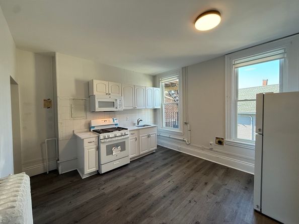 128 Washington Ave., Chelsea MA 02150
