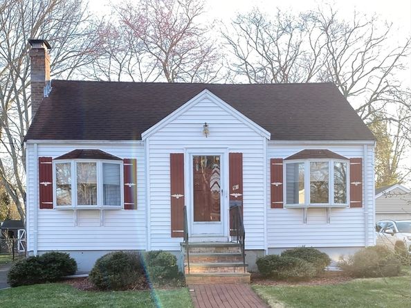 91 Kimball Road, Dedham MA 02026