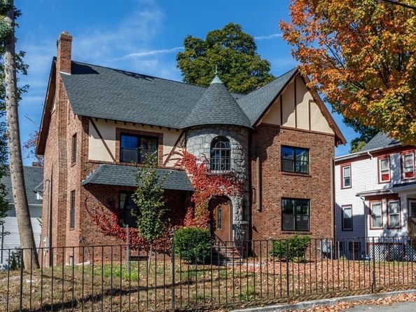 80 Highland Avenue, Fitchburg MA 01420