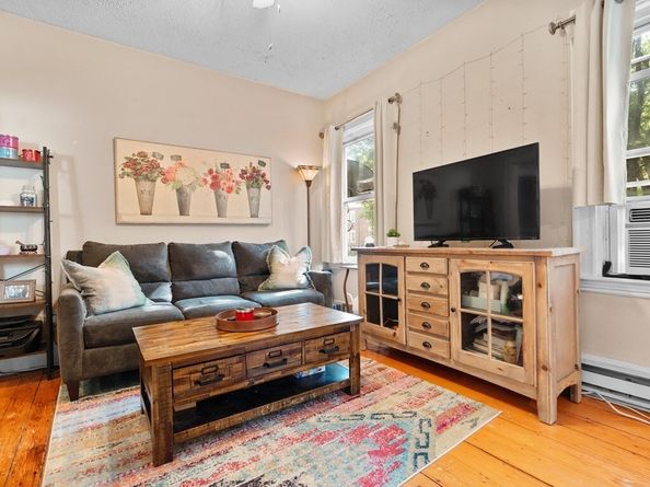 427-435 Faneuil St R4, Boston MA 02135