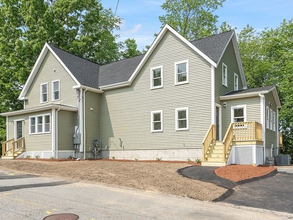 45 Fruit St A, Leominster MA 01453