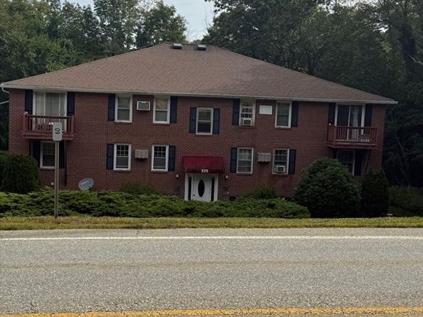 325 Ashland Avenue 12, Southbridge MA 01550