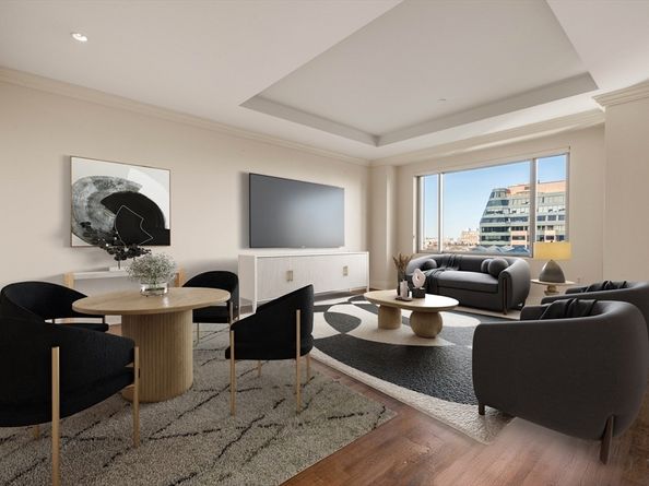 1 Huntington 904, Boston MA 02116