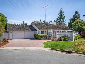 747 Alvina Court