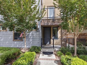 516 Palmer Avenue