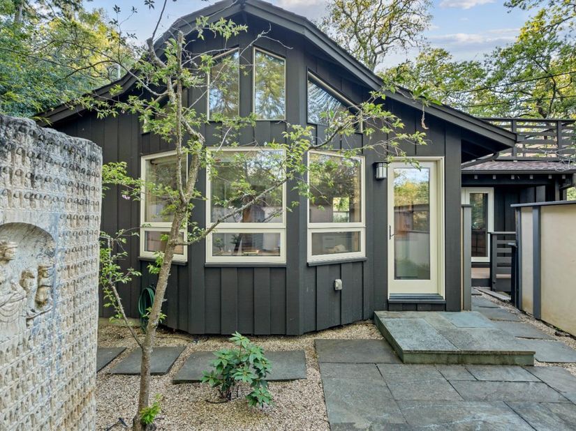 176 Los Trancos Circle, Portola Valley CA 94028