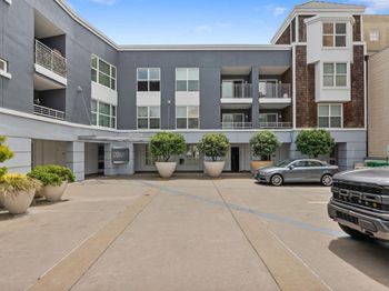 2001 Mcallister Street
