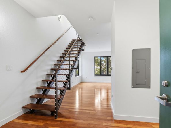 88 Bush Street 3163, San Jose CA 95126